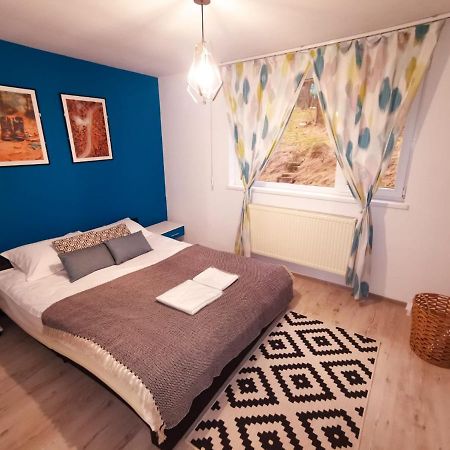 105500 Apartment 부스테니 외부 사진