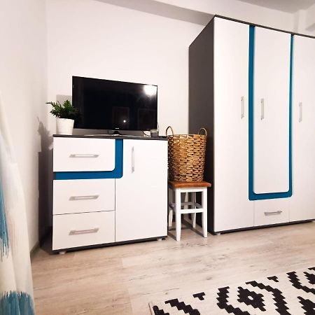 105500 Apartment 부스테니 외부 사진