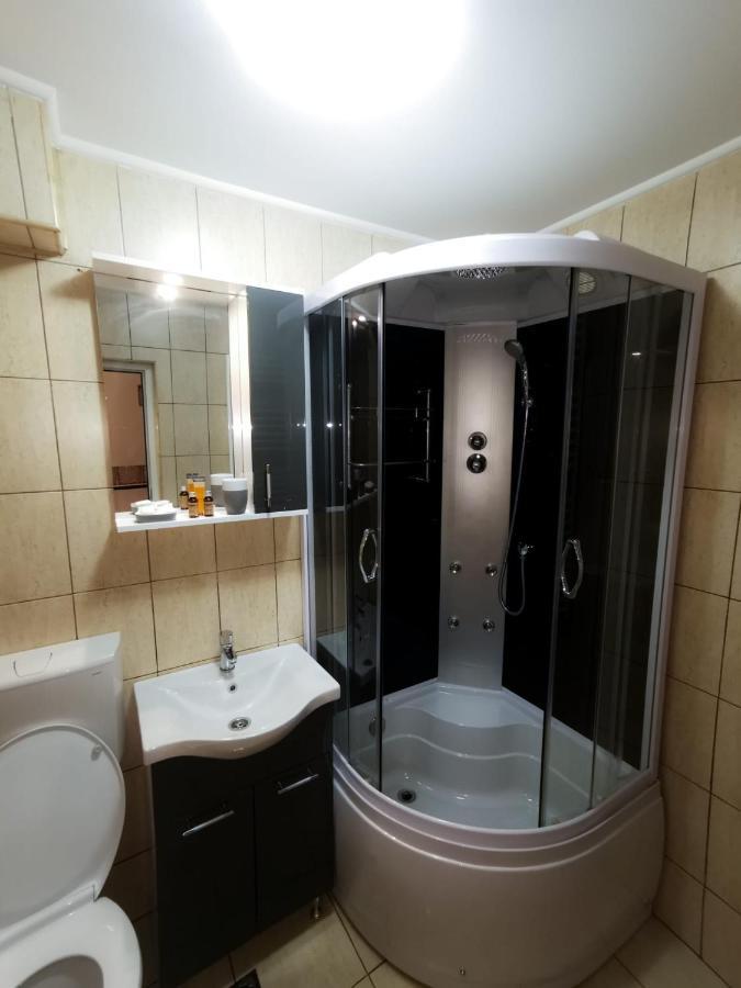 105500 Apartment 부스테니 외부 사진